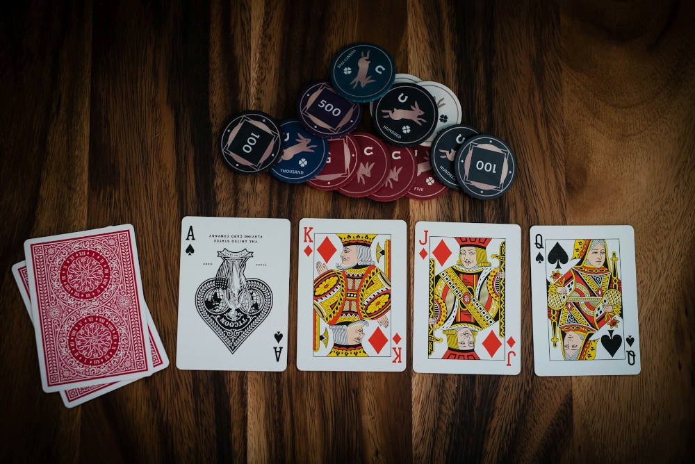 Poker Hi-Lo