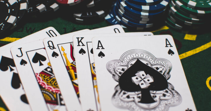 brelan au poker